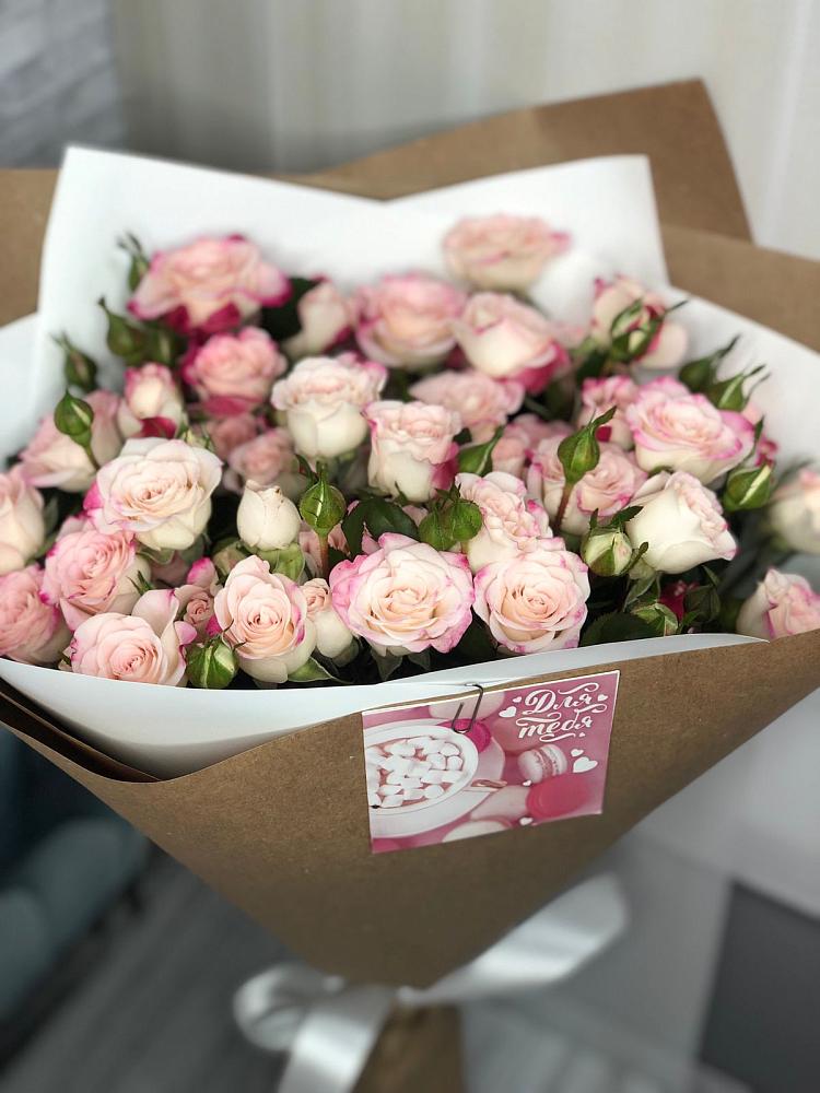 Букет теплый ветер в Янтарном Букет цветов из: Розы в Янтарном