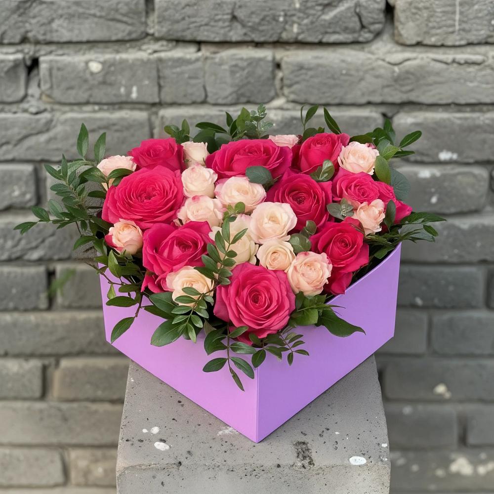 Композиция моя любовь в Янтарном Цветочная композиция из Розы в коробке в Янтарном