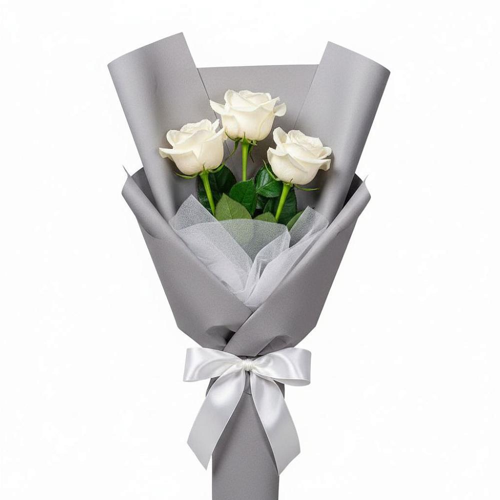 Букет 3 белые розы в Янтарном Букет 3 белые розы в Янтарном
