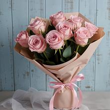 9 розовых роз в Янтарном Букет цветов из:  Розы в Янтарном