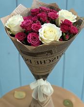 Букет Удивительный из роз в Янтарном Букет цветов из:  Розы в Янтарном