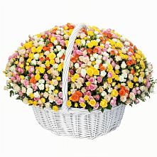 Премиум корзина Кустовых Роз в Янтарном Премиум букет из: Розы в Янтарном