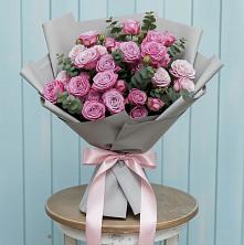 Композиция Яркий комплимент в Янтарном Букет цветов из:  Розы в Янтарном